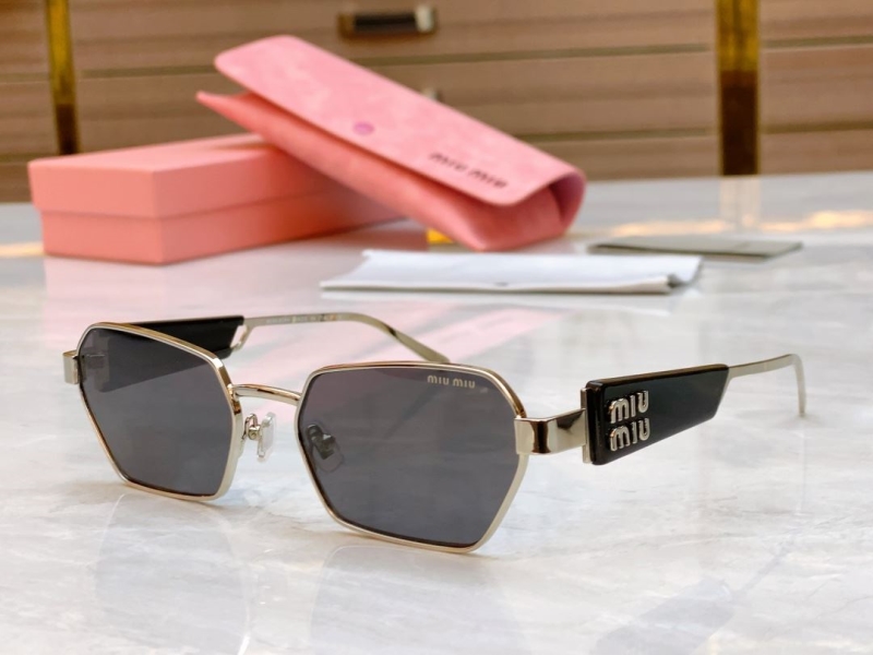 Miu miu Sunglasses